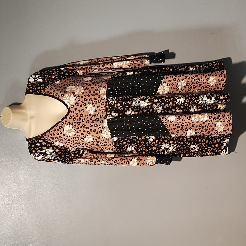 Sugar fox a California CO. women's animal print floral print dress